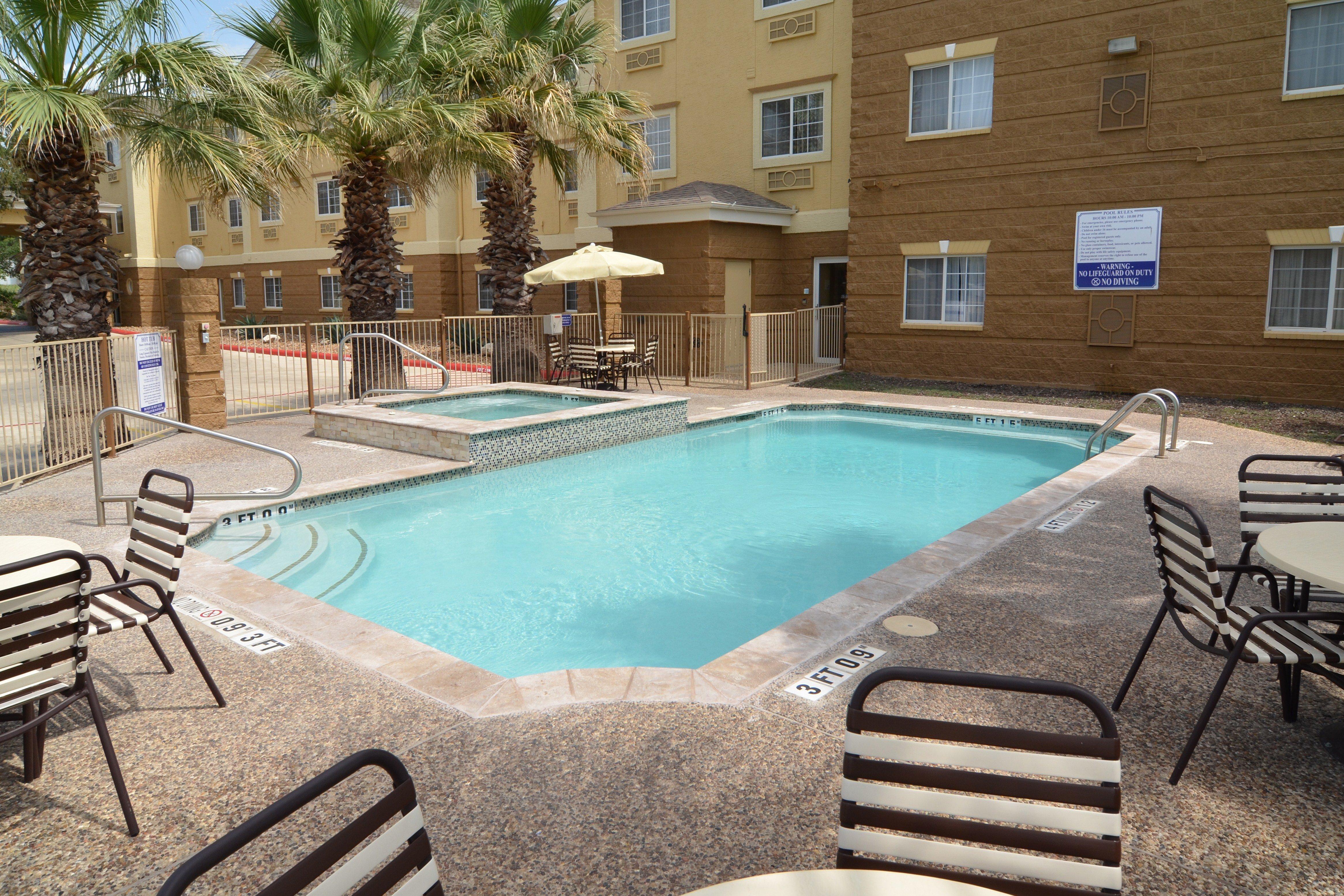 Holiday Inn Express Hotel & Suites San Antonio-Airport North, An Ihg Hotel Esterno foto